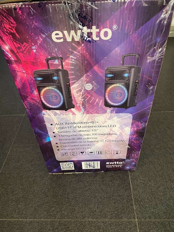 Parlante Ewtoo Luces Led + Tripode